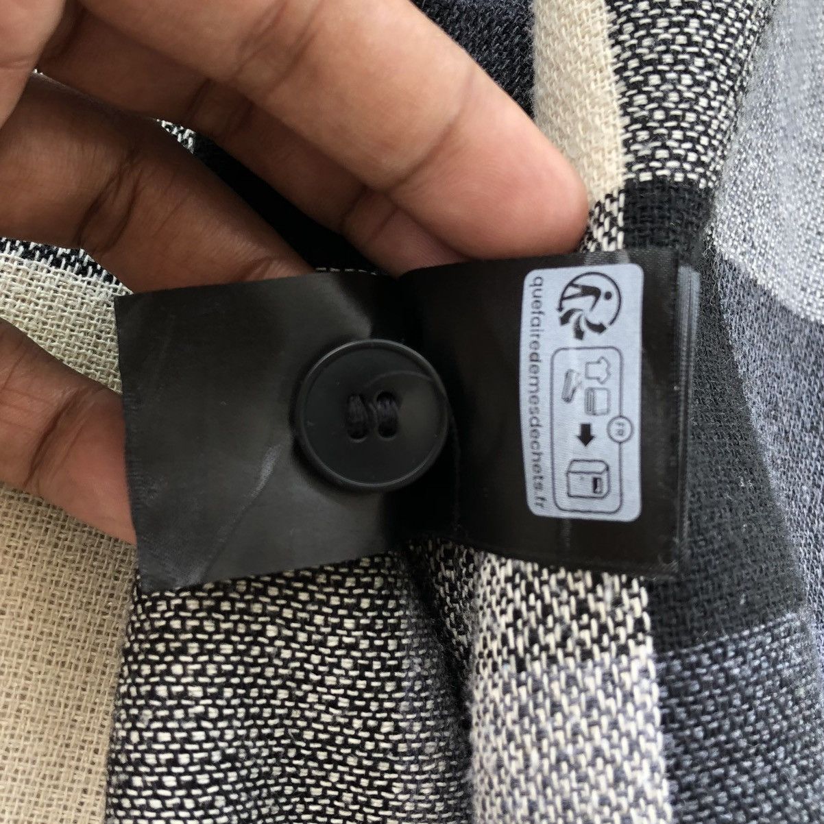 Japanese Brand Japanese Brand H&M Beige Shaggy Checked Overshirt Size US M / EU 48-50 / 2 - 21 Thumbnail