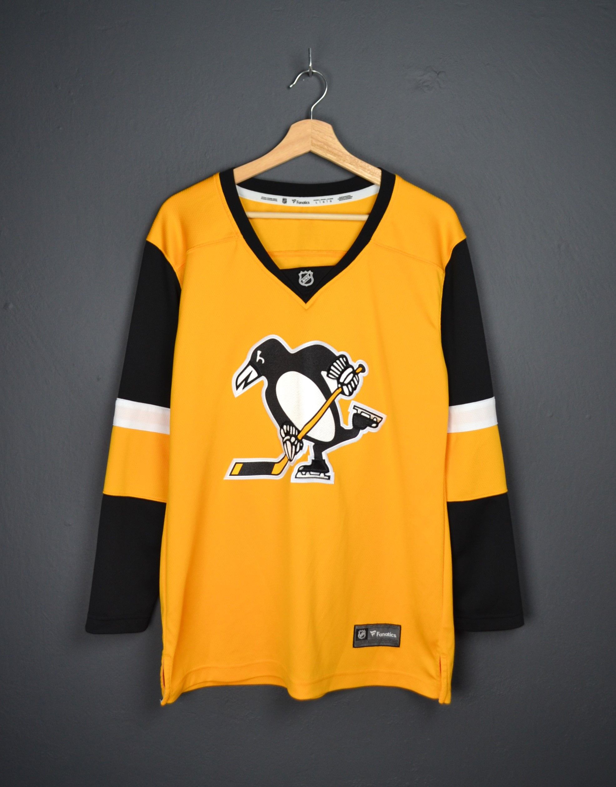 Vintage Pittsburg Penguins Fanatics Women's L Jersey Size L / US 10 / IT 46 - 1 Thumbnail