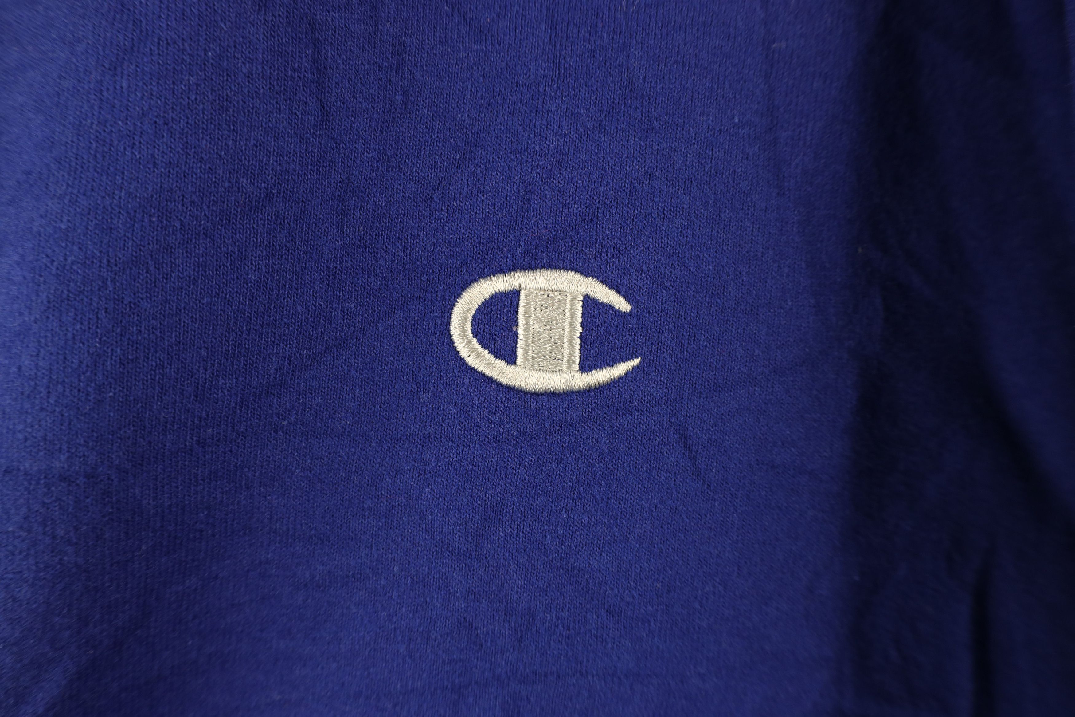 Champion × Vintage Vintage Y2K Champion Classic Logo Crewneck Sweatshirt Blue Size US XL / EU 56 / 4 - 4 Thumbnail