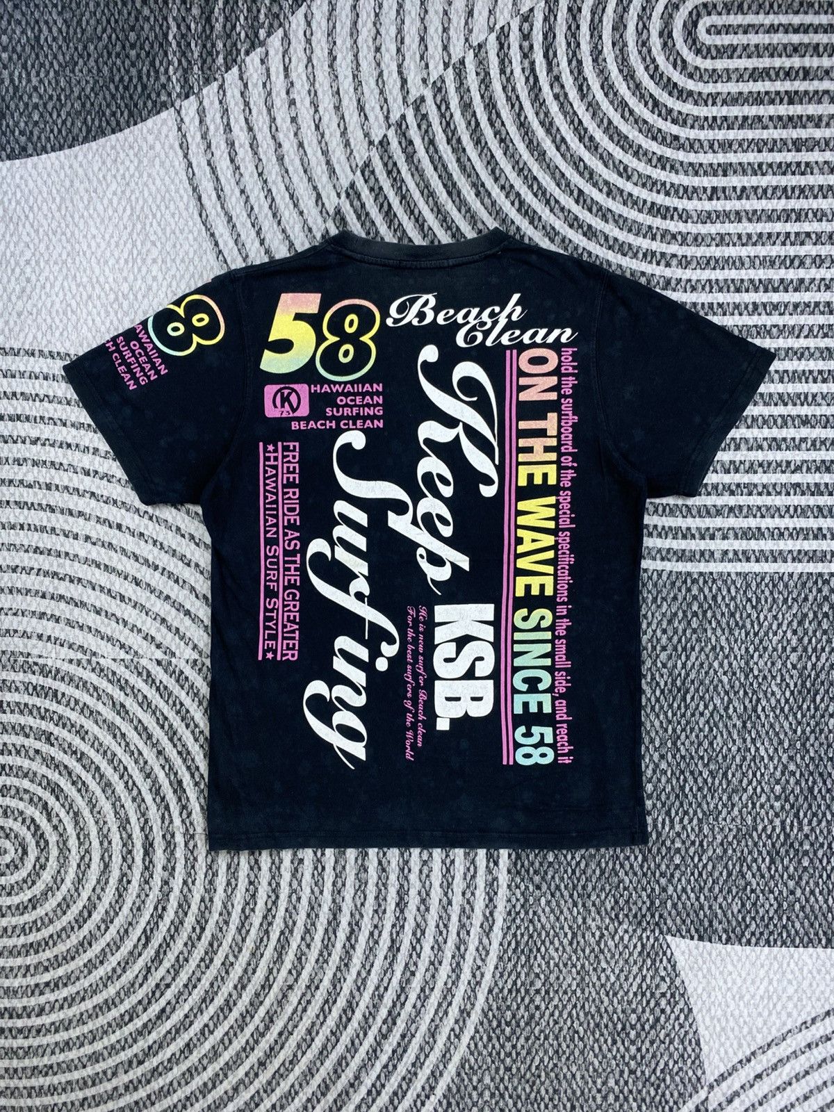 Japanese Brand Vtg Keep Surfing Beach Clean Multicolor Shortsleeve Shirt Size US M / EU 48-50 / 2 - 2 Thumbnail