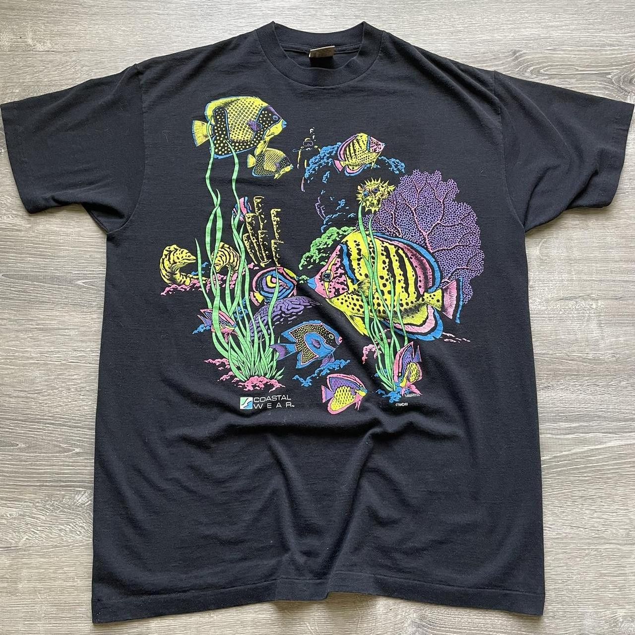 Delta × Vintage Vintage Y2K 90's Fluorescent Fish Graphic Tee Size US XL / EU 56 / 4 - 1 Thumbnail