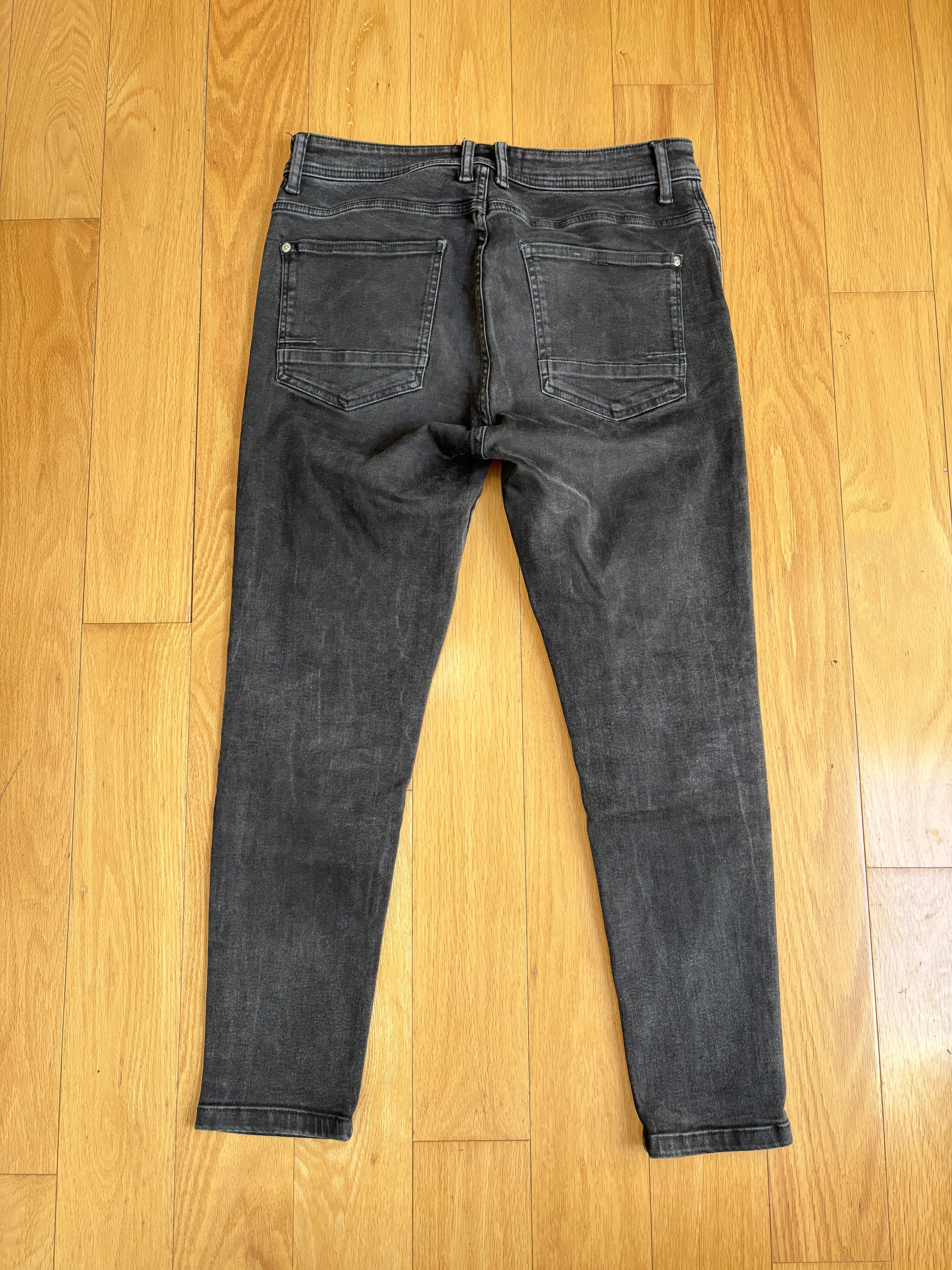 Zara Vintage Zara Distressed Skinny Jeans 32/32 Size US 32 / EU 48 - 2 Thumbnail