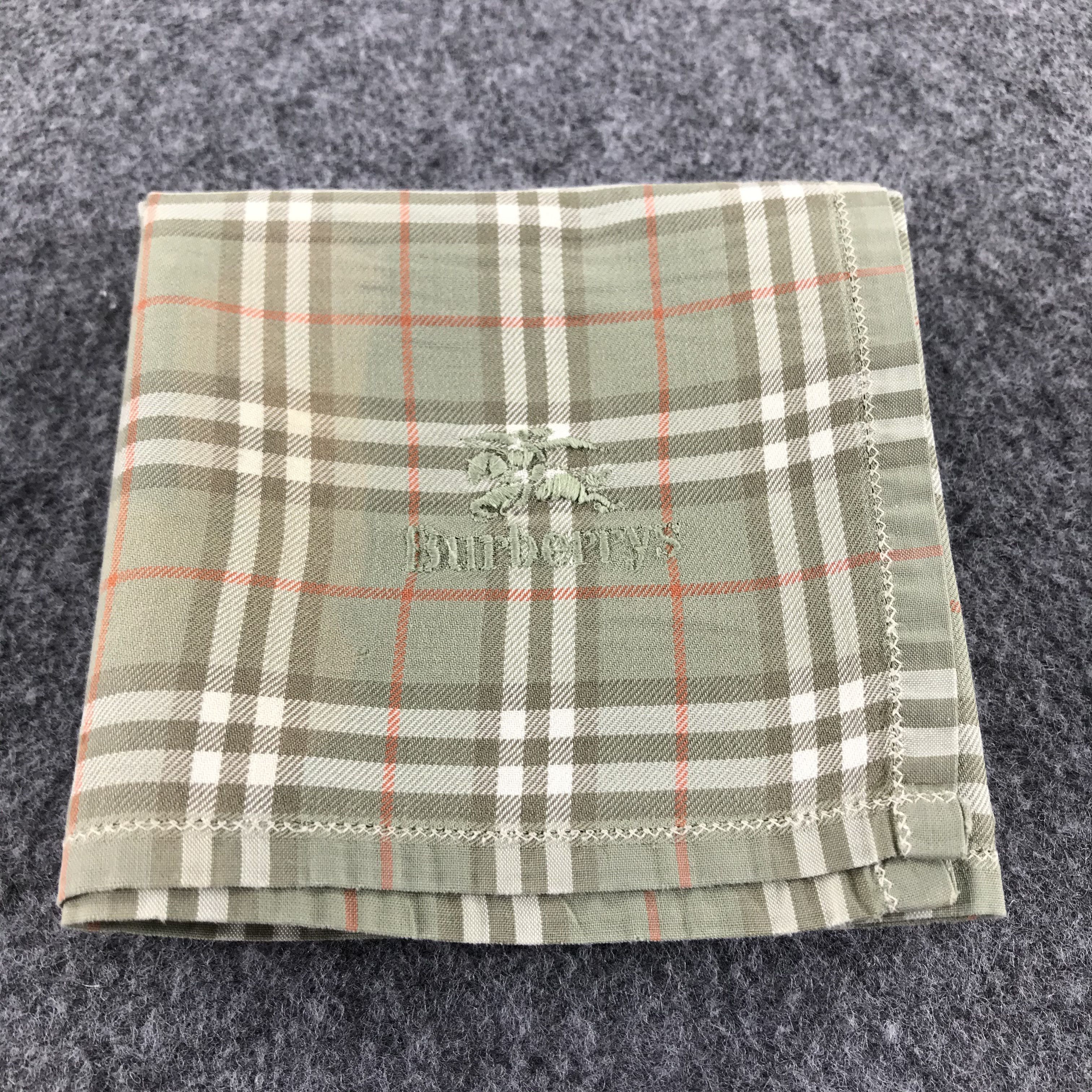 Burberry Burberrys Nova Check Handkerchief Neckerchief Bandana H307 Size ONE SIZE - 7 Thumbnail