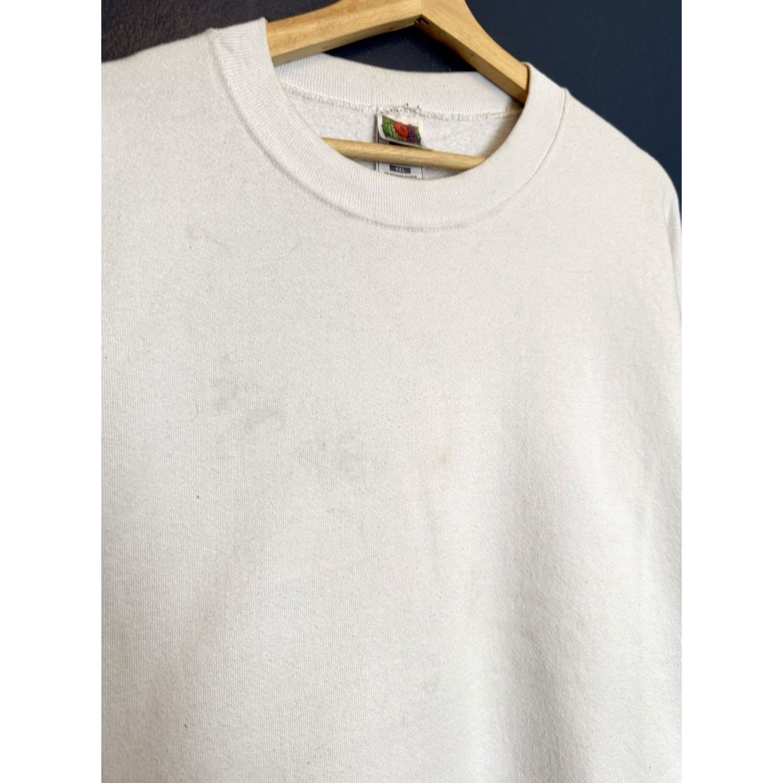 Fruit Of The Loom VINTAGE Fruit Of The Loom Sweatshirt Shirt 2XL Men White 90s Pullover Cotton Size US XXL / EU 58 / 5 - 4 Thumbnail