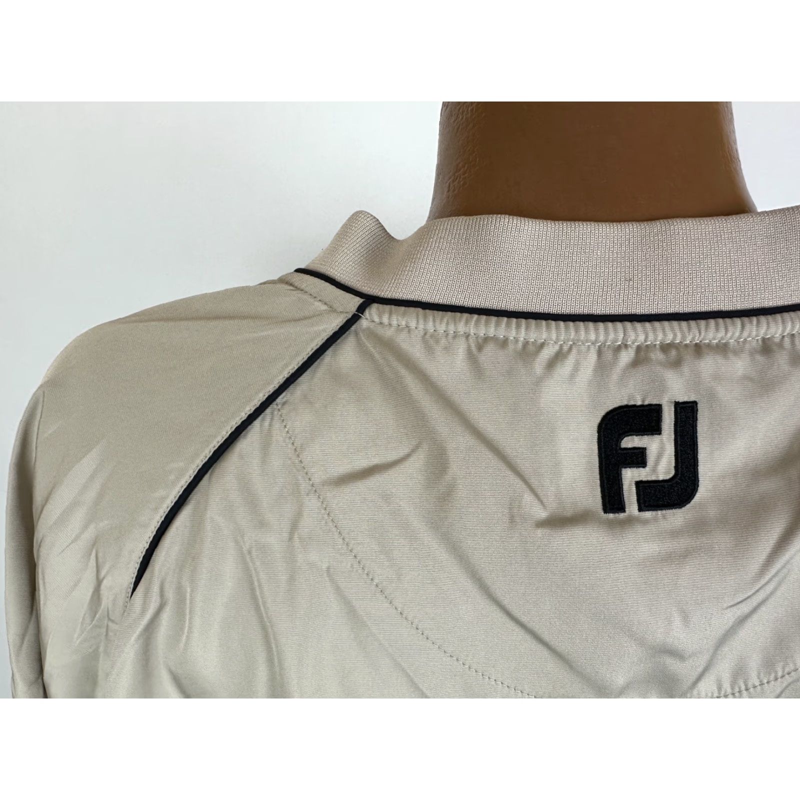 Footjoy VINTAGE FootJoy V-Neck Golf Pullover Jacket Men XL Beige Windbreaker Nylon Zipped Pockets Golf Size US XL / EU 56 / 4 - 7 Thumbnail