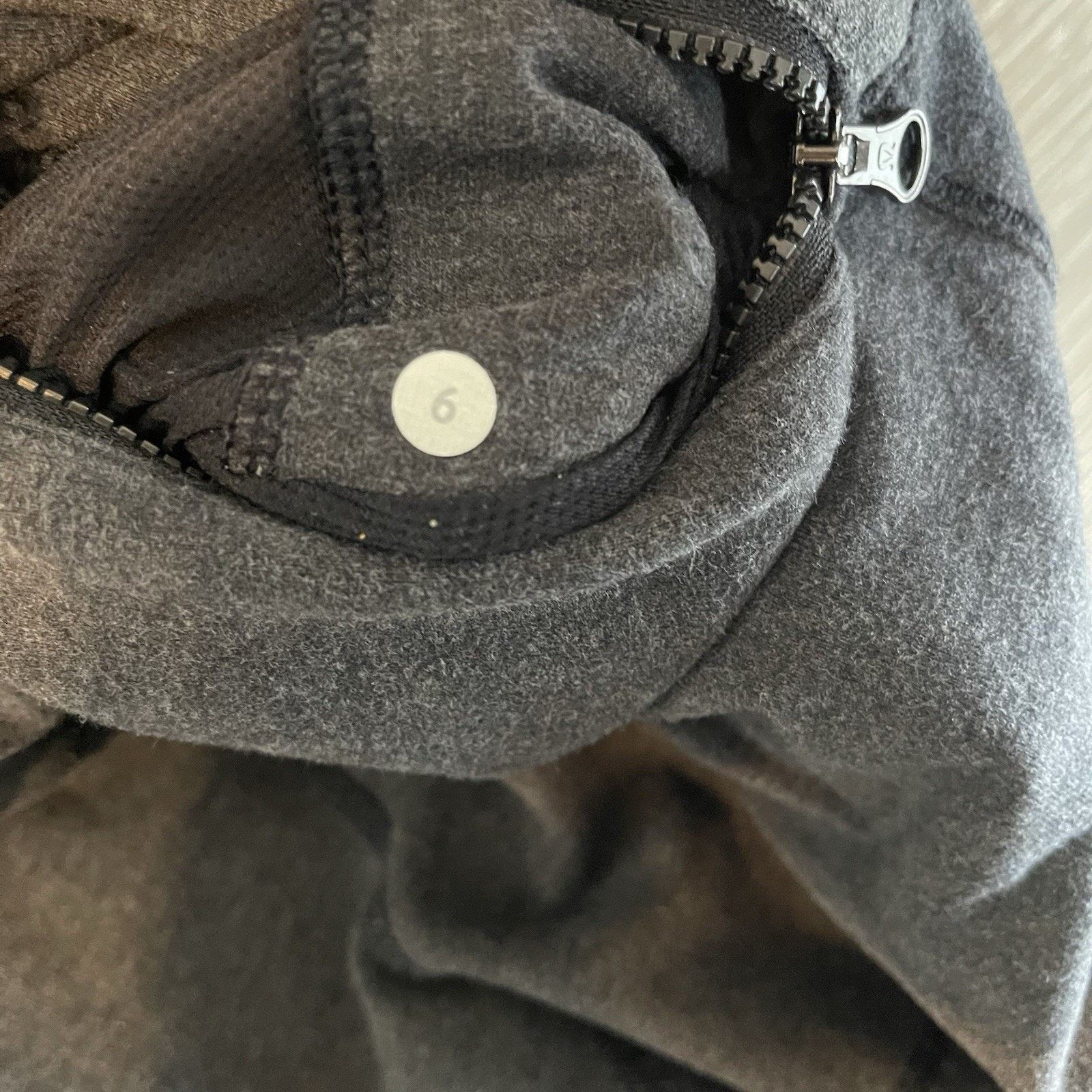Lululemon Womens LULULEMON Pleated Pull On Sweatpant Sweat Pants 6 Size 28" / US 6 / IT 42 - 6 Thumbnail