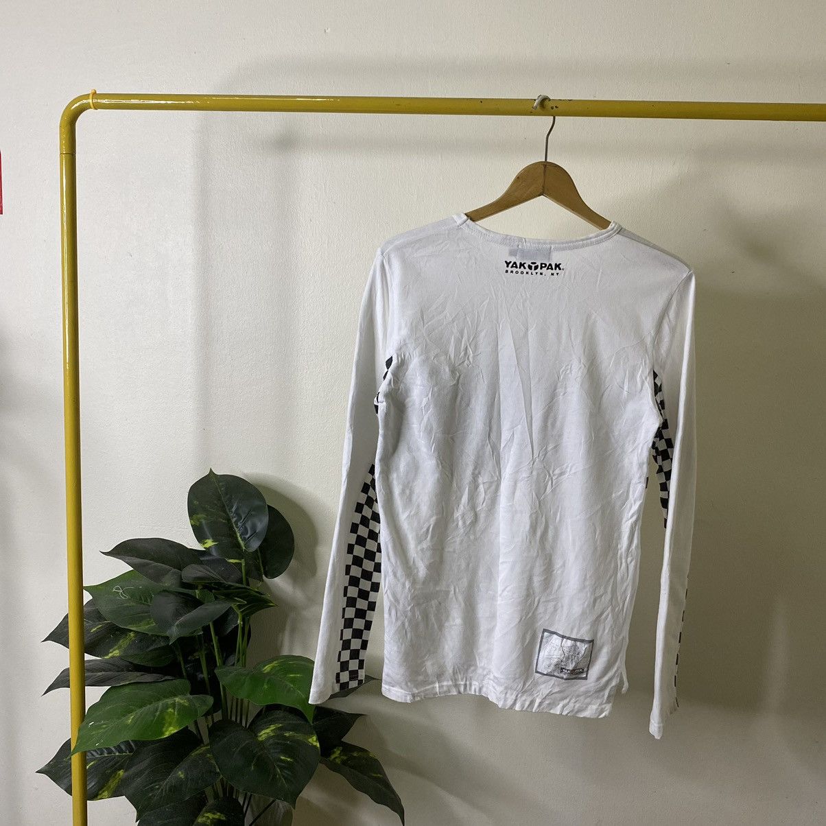 Vexed Generation YakPak Single Pocket Checkered LS T Shirt Size US S / EU 44-46 / 1 - 7 Thumbnail