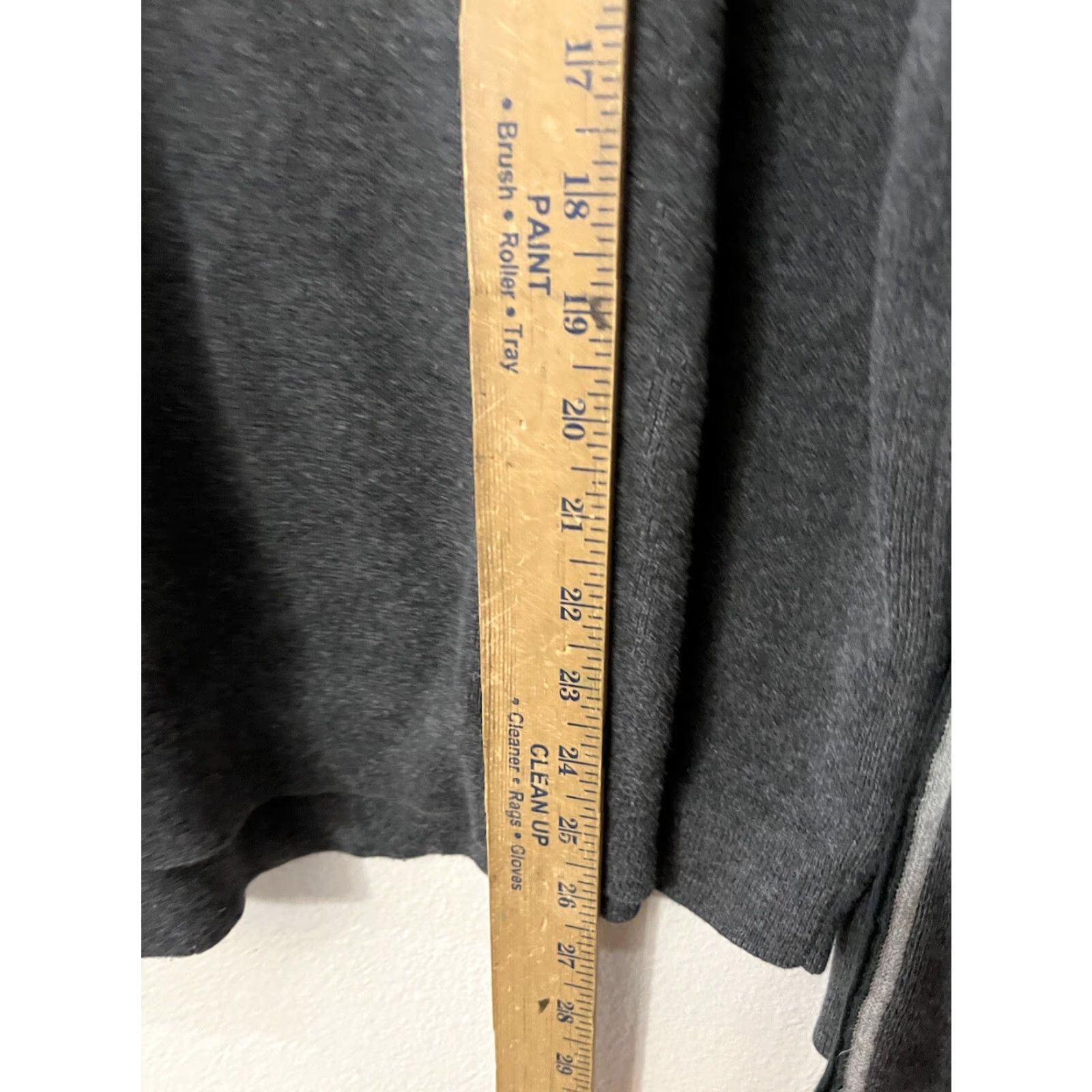 Calvin Klein Calvin Klein Mens Sweater Crew Neck Gray Colorblock Knit 100% Cotton XL Regular Fit All Seasons EUC Size US XL / EU 56 / 4 - 4 Thumbnail