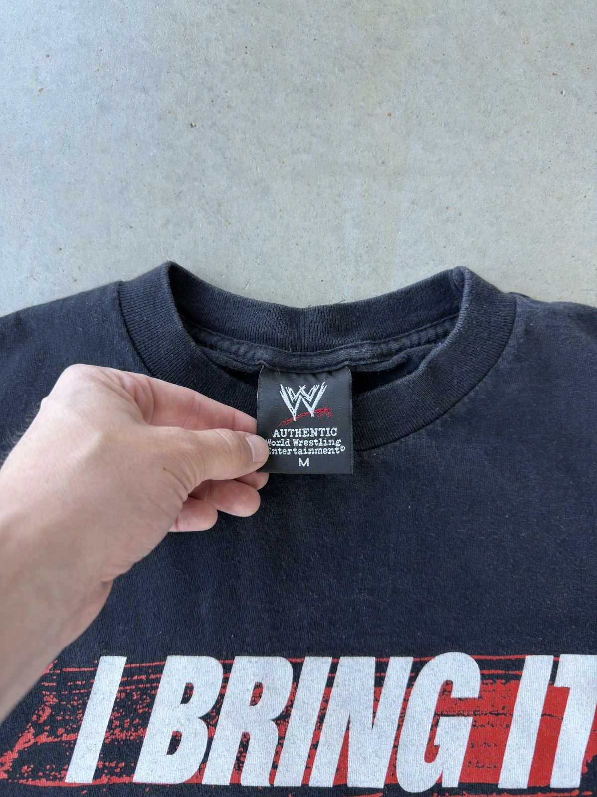 Vintage Vintage 2000s The Rock “ I Bring It “ Wrestling T Shirt Size US M / EU 48-50 / 2 - 7 Thumbnail