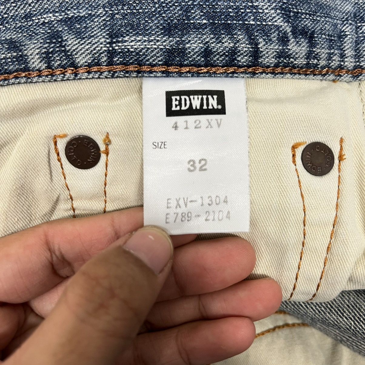 Japanese Brand Vintage Edwin Faded Denim Jeans Size 32" / US 10 / IT 46 - 21 Thumbnail