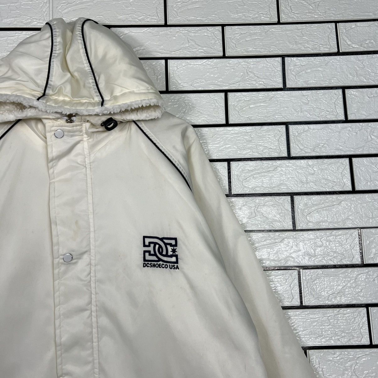 DC Vintage DC SHOE USA Big Logo Long Sherpa Jacket #4038-C183 Size US XL / EU 56 / 4 - 9 Thumbnail