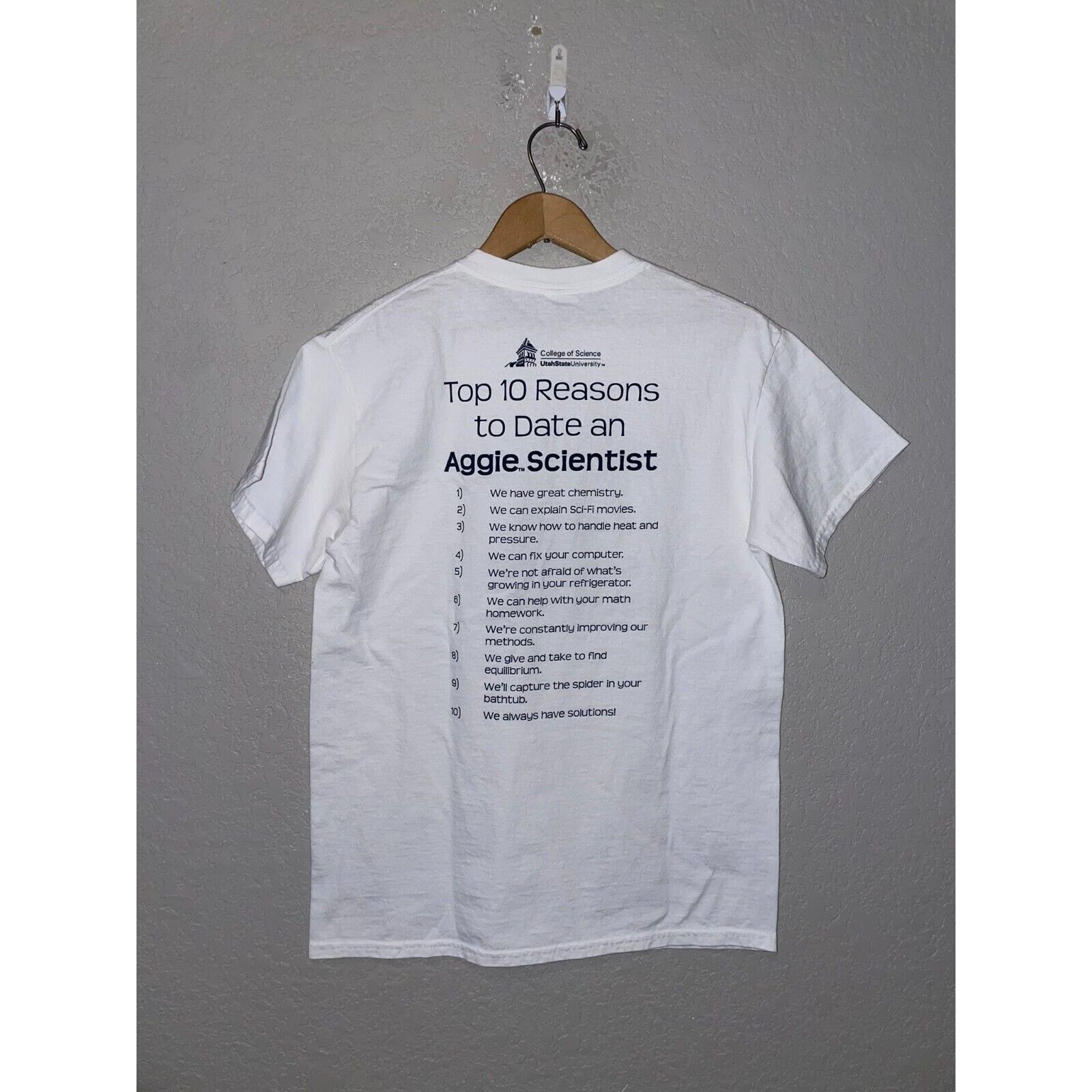 Gildan College Of Science Shirt Utah State 10 Reasons To Date Tee M Size US M / EU 48-50 / 2 - 5 Thumbnail