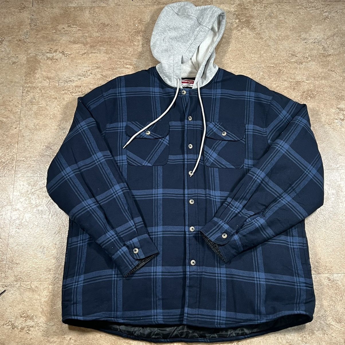 Wrangler Wrangler Plaid Flannel Quilted Lining Button Up Hoodie Size US XL / EU 56 / 4 - 1 Thumbnail