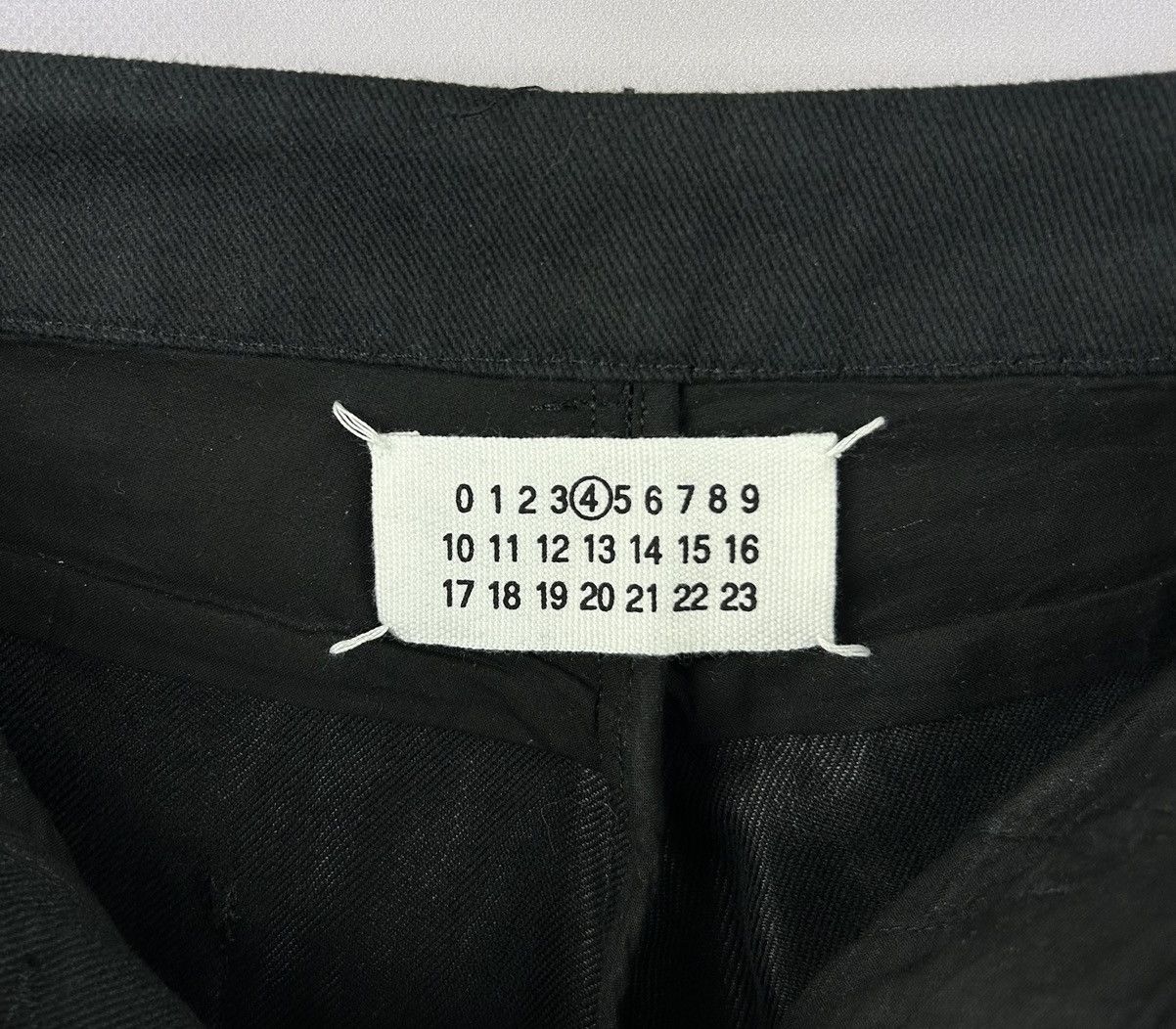 Maison Margiela Maison Margiela S/S 2010 Flat Front Black Pants Size IT42 Size 28" / US 6 / IT 42 - 7 Thumbnail