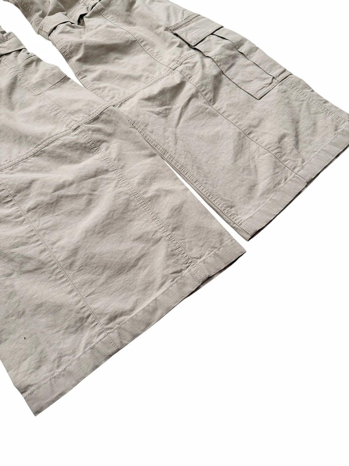 Balenciaga S Ripstop Khaki Cargo Flare Pants Size US 34 / EU 50 - 11 Thumbnail