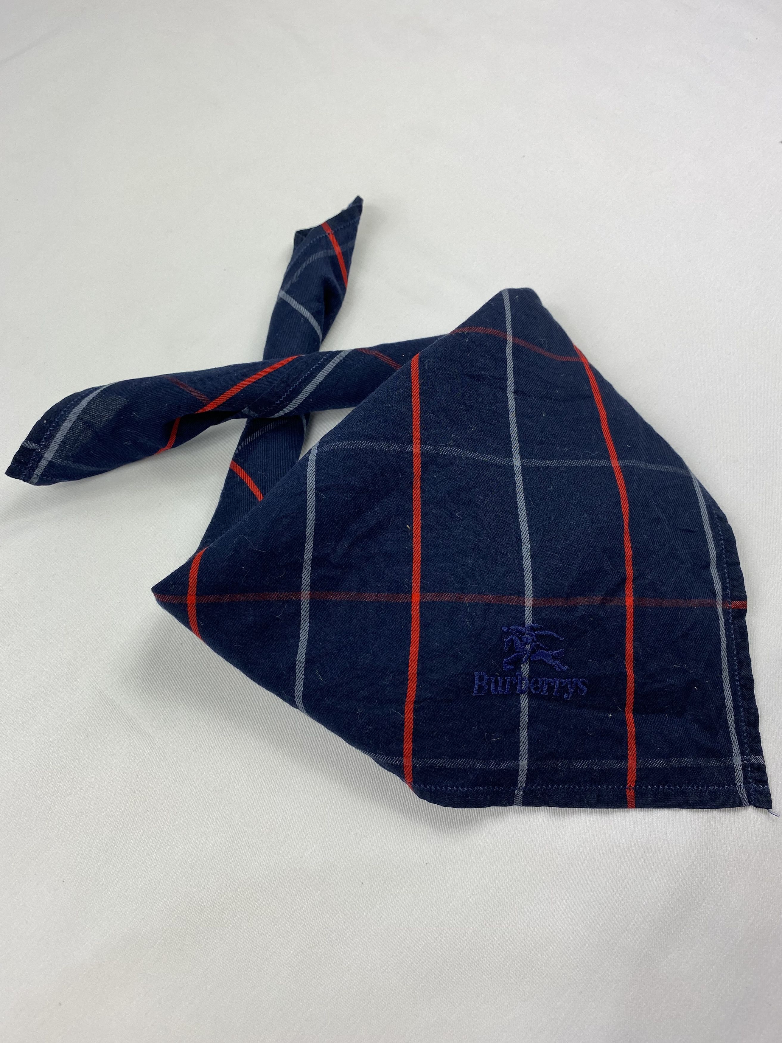 Burberry Burberry Handkerchief / Bandana / Neckerchief Size ONE SIZE - 2 Thumbnail