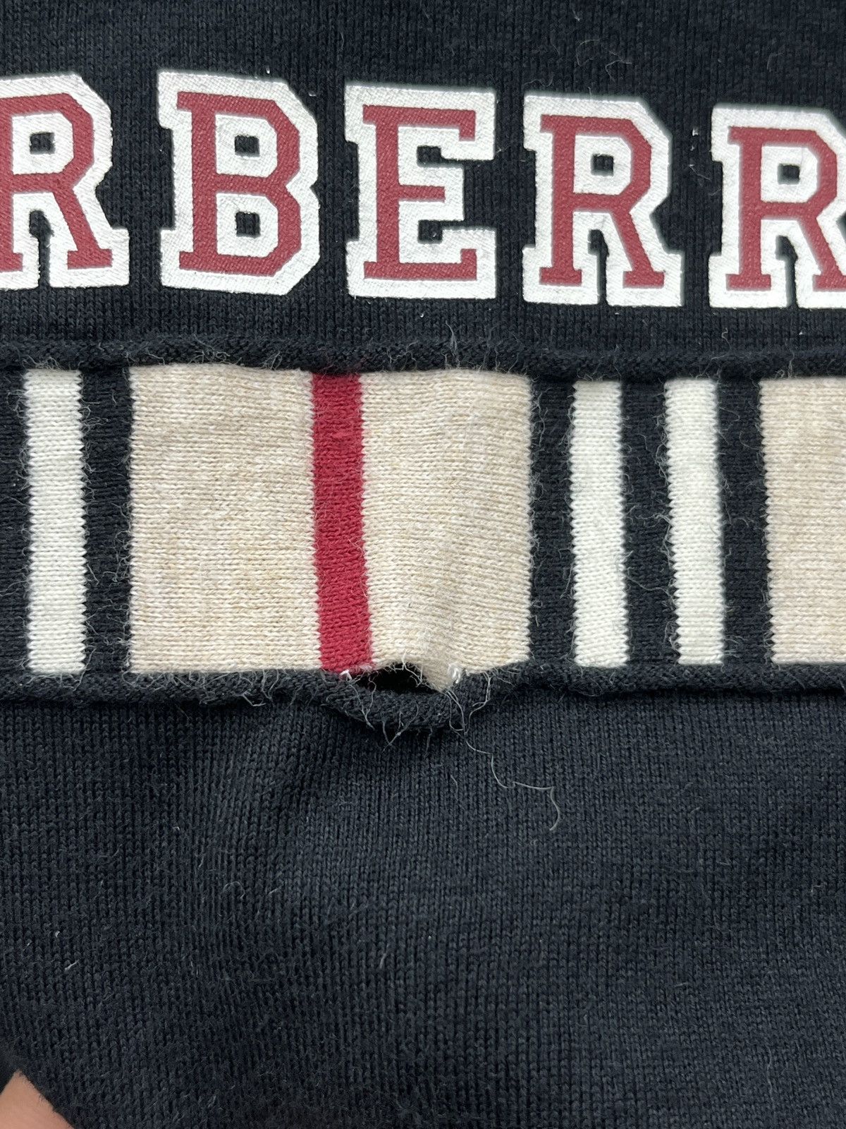 Burberry A(42). STEALS BURBERRY LONDON TEES Size S / US 4 / IT 40 - 4 Thumbnail