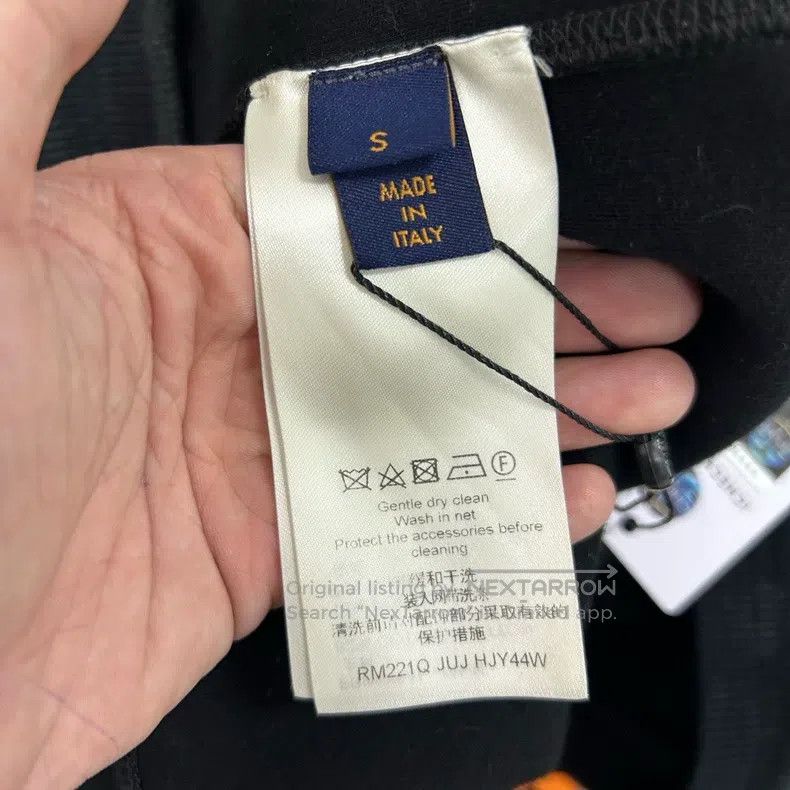 Louis Vuitton Louis Vuitton size s Black back pocket instruction book LOG Size US 28 / EU 44 - 5 Thumbnail
