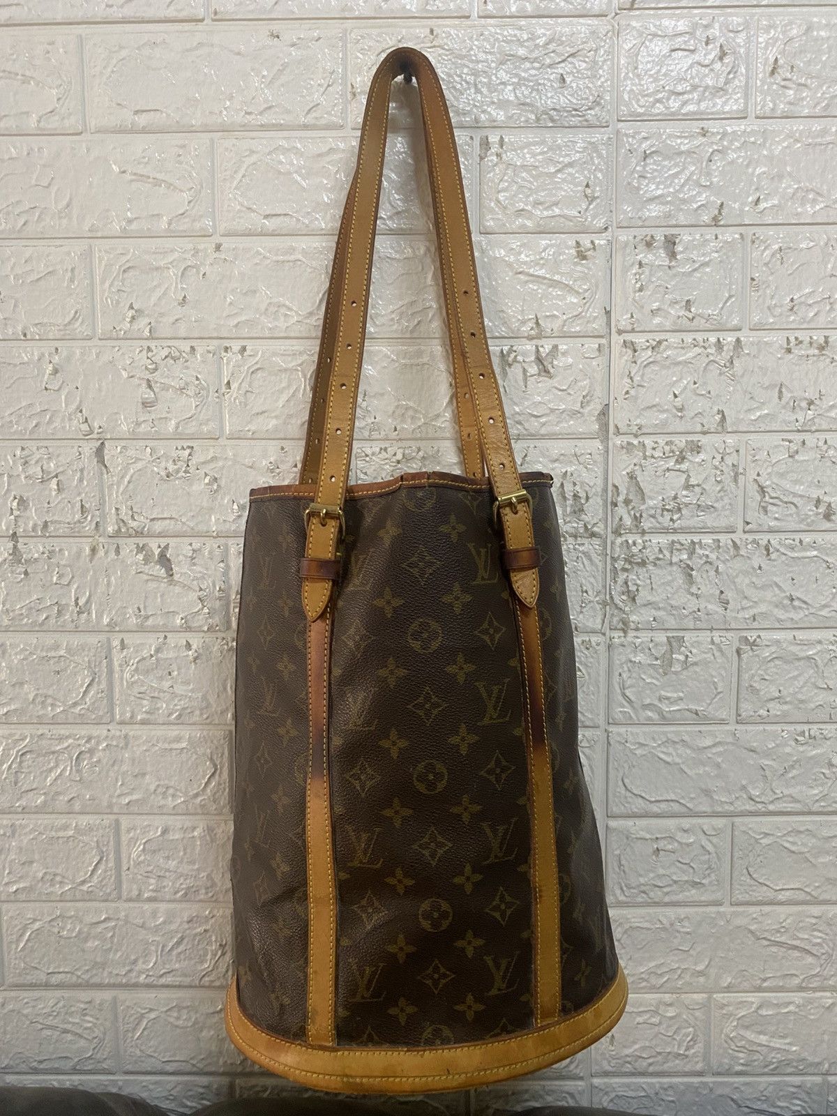 Louis Vuitton Authentic Louis Vuitton Monogram Bucket GM Size ONE SIZE - 23 Thumbnail