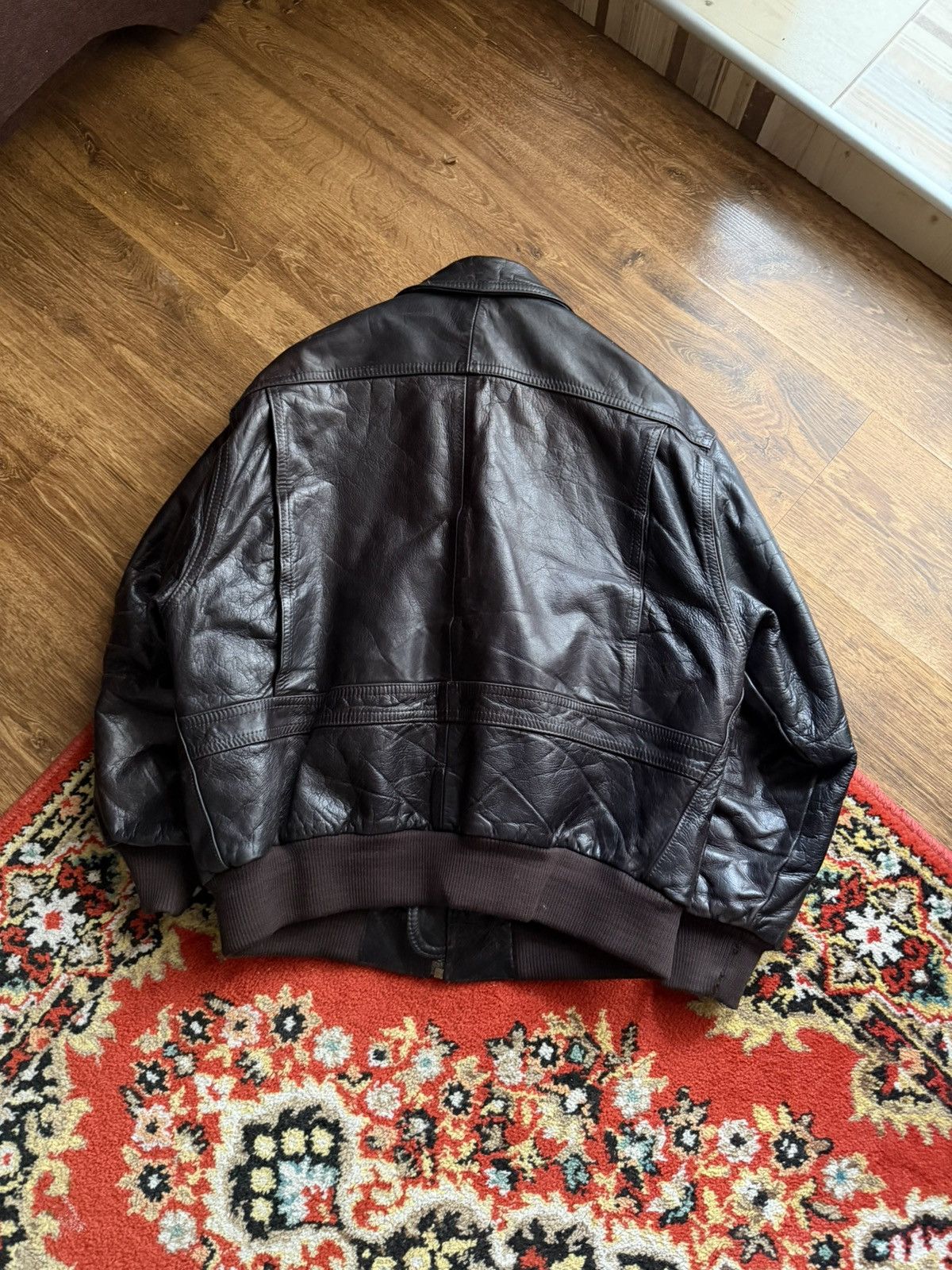 Other Vintage Y2K Black Bomber Leather Jacket Boxy Utility Size US L / EU 52-54 / 3 - 14 Thumbnail