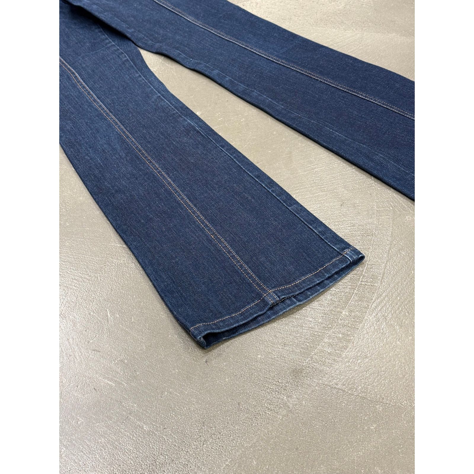 Roberto Cavalli 2008 Roberto Cavalli embellished flared jeans Size 26" / US 2 / IT 38 - 3 Thumbnail