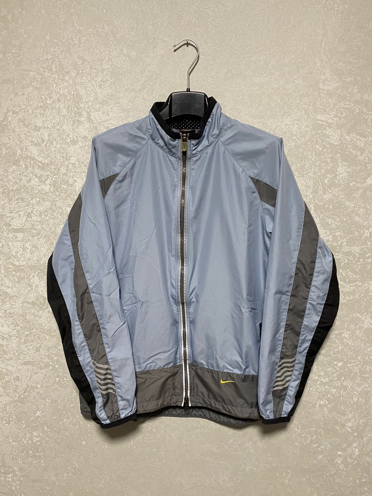 Nike × Vintage Vintage 90's Blue Nike Nylon Olympic Jacket Windbreaker Size M / US 6-8 / IT 42-44 - 1 Thumbnail