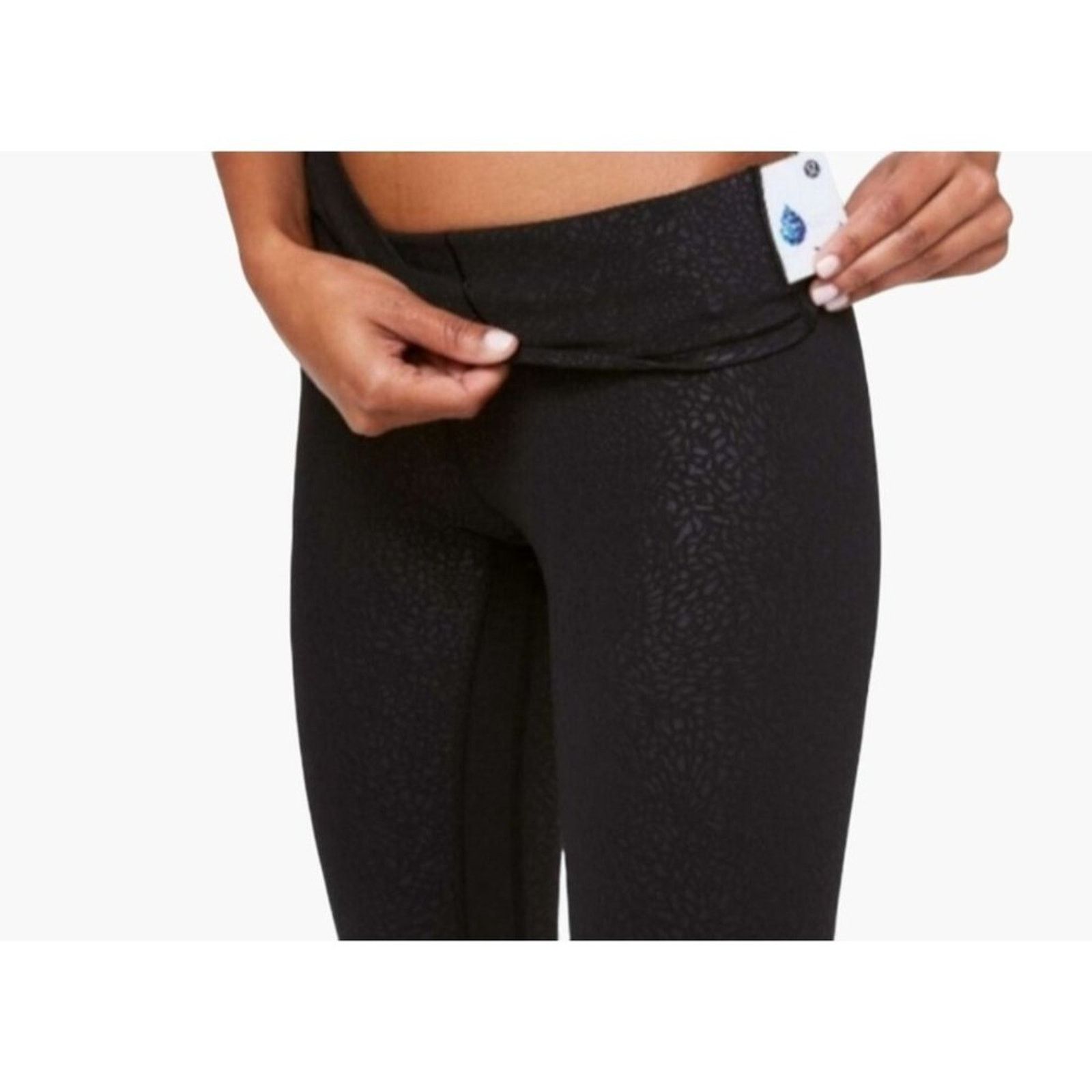 Lululemon Lululemon Align Pant 28" Polar Shift Emboss Black 6 RARE Size 28" / US 6 / IT 42 - 3 Thumbnail