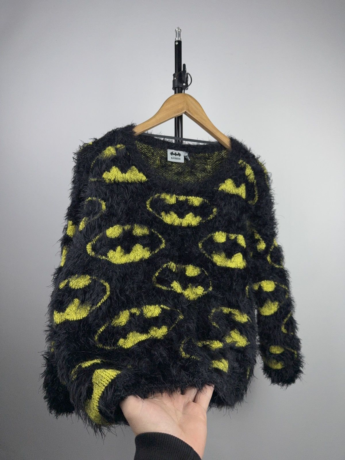 DC Comics Vintage 2013 Batman Fuzzy Knit Shaggy Sweater DC Comics Size L / US 10 / IT 46 - 8 Thumbnail