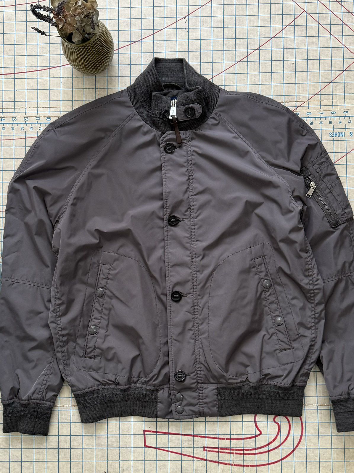Polo Ralph Lauren Polo Ralph Lauren MA-1 Bomber Jacket Gray Size XL Mens Size US XL / EU 56 / 4 - 2 Thumbnail