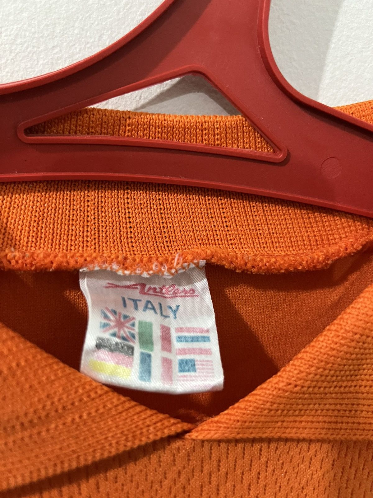 Vintage Vintage 80s UHLSPORT ITALY FEEL THE PASSION NUMBER 1 JERSEY Size US L / EU 52-54 / 3 - 6 Thumbnail