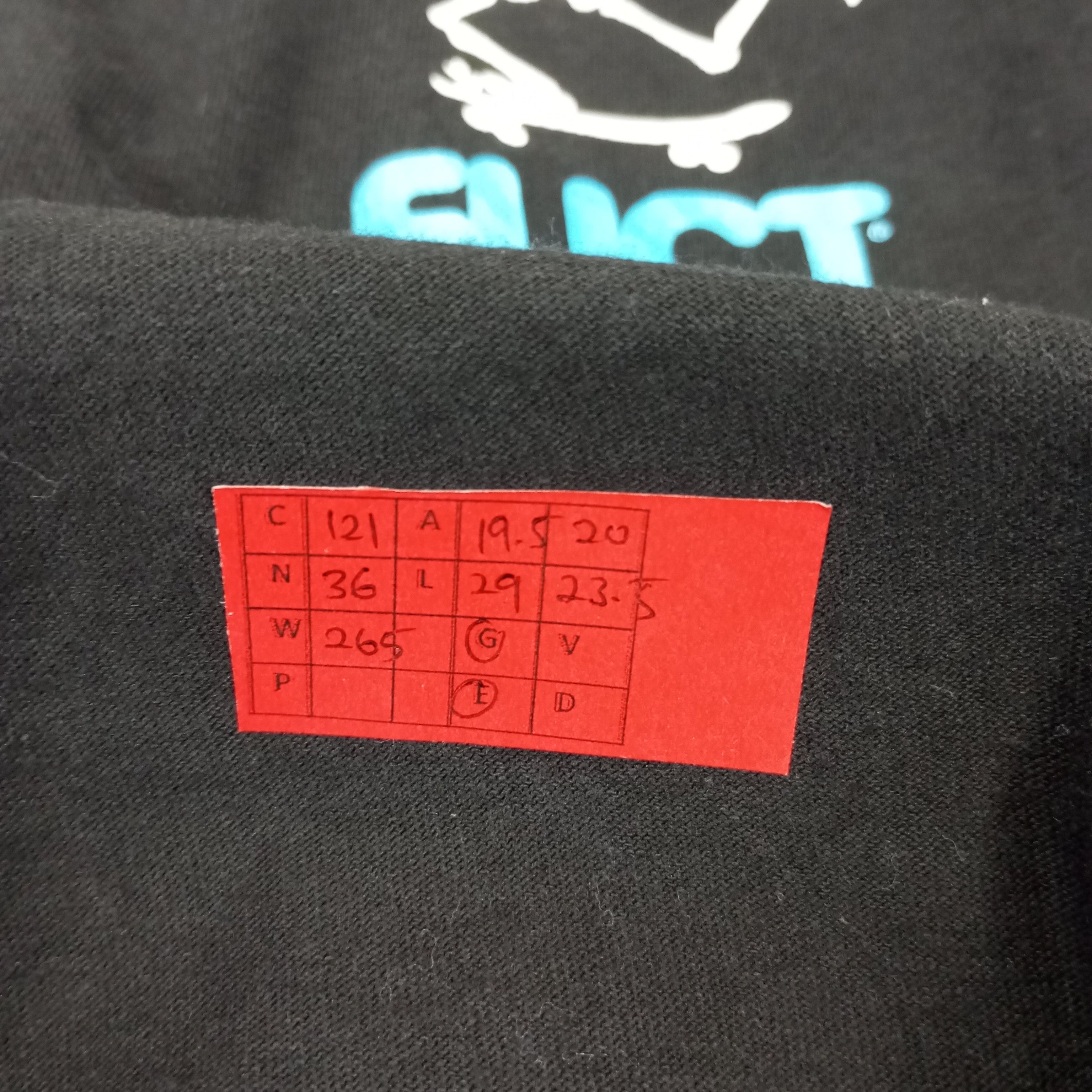 FUCT × Vintage Fuct Skulls Skater Skateboard Design Tshirt Size US M / EU 48-50 / 2 - 10 Thumbnail