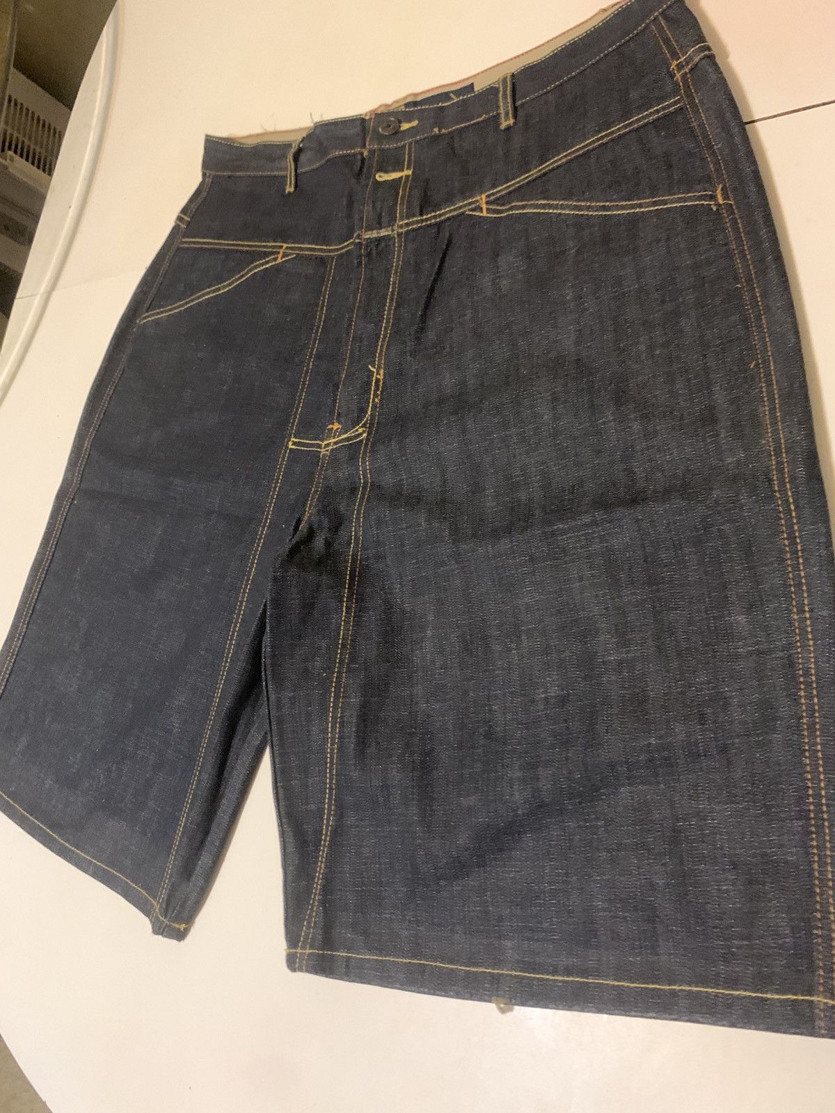 Marithe + Francois Girbaud Marithe Francois Girbaud Shorts Size US 40 / EU 56 - 1 Thumbnail