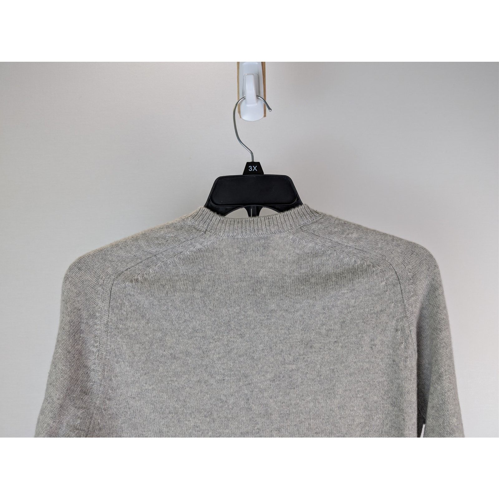 Tom Ford o1rshd1 CC20 cashmere crew-neck sweater in Grey Size US M / EU 48-50 / 2 - 11 Thumbnail