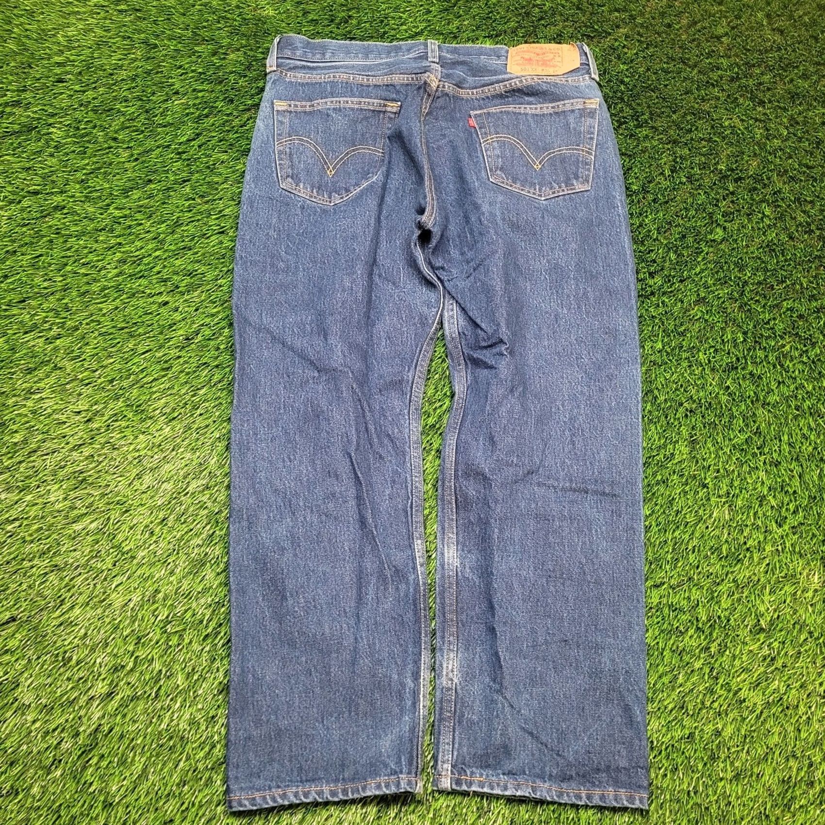 Levi's Levis 501 XX Red Tab Straight Leg Jeans Mens 36 Inseam 28 Vintage Y2K 90s Regular Rise Denim Jeans Size US 36 / EU 52 - 5 Thumbnail