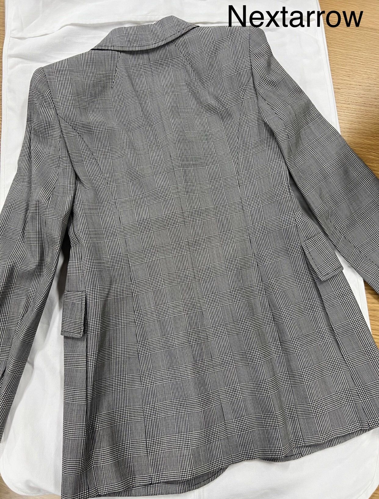 Balenciaga Balenciaga classic wool pocket plaid suit jacket2412- Size 34S - 2 Thumbnail