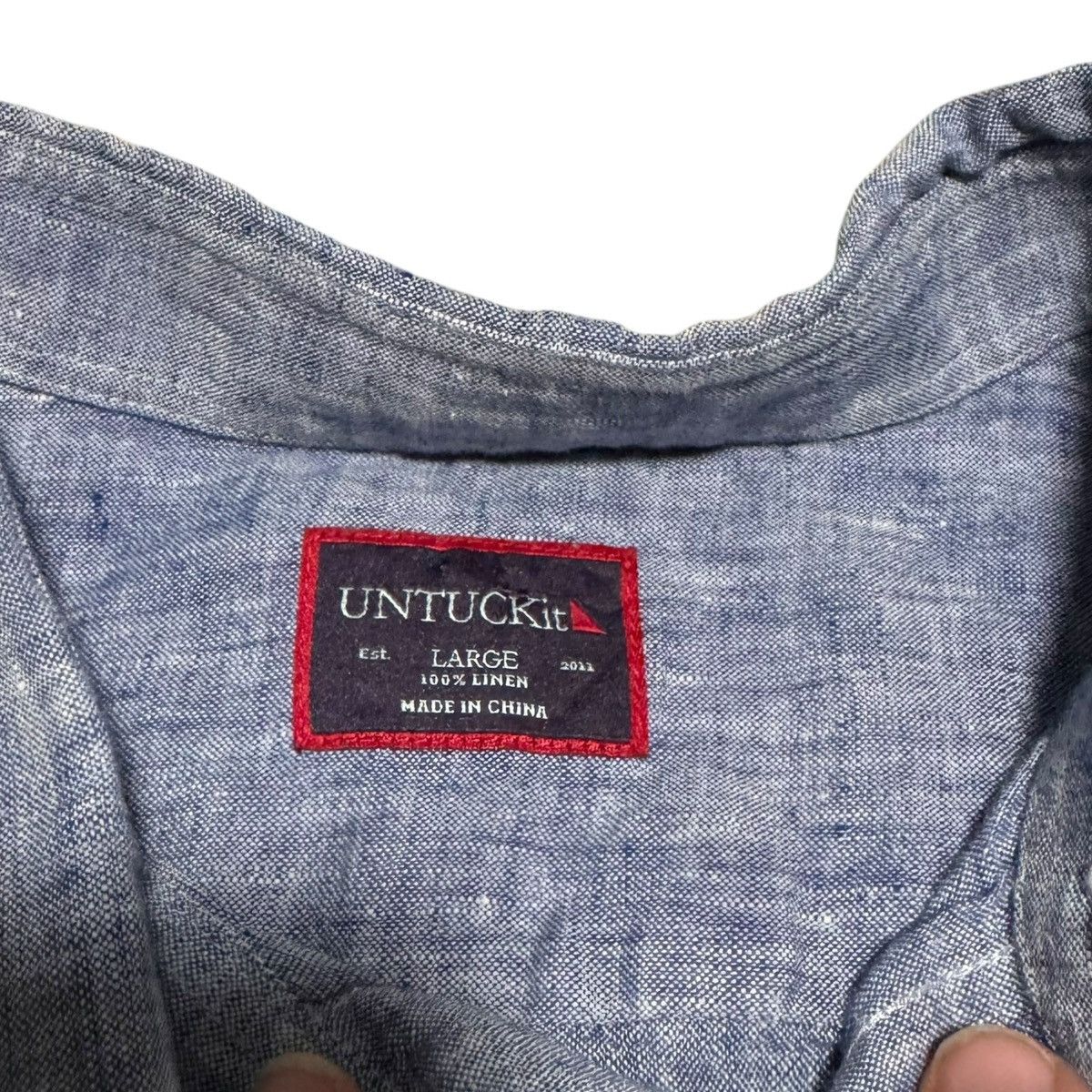 UNTUCKit UNTUCKit Blue Collared Button Up Short Sleeve Shirt Men's L Size US L / EU 52-54 / 3 - 5 Thumbnail