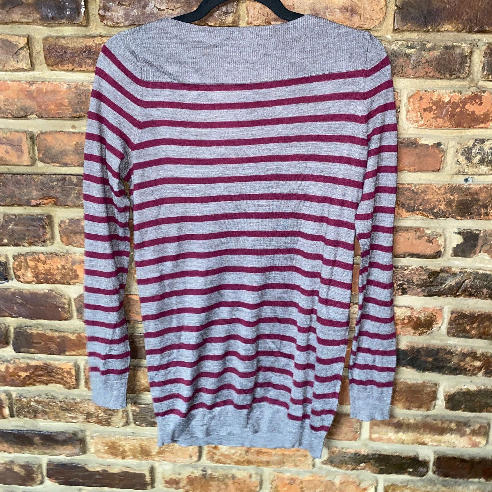 Loft Ann Taylor LOFT Gray Burgundy Striped Knit Sweater Small Size S / US 4 / IT 40 - 6 Thumbnail