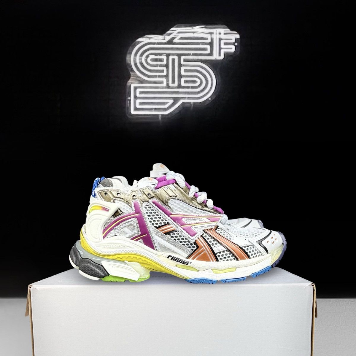 Balenciaga Balenciaga Runner Multi Size US 6 / EU 39 - 1 Thumbnail