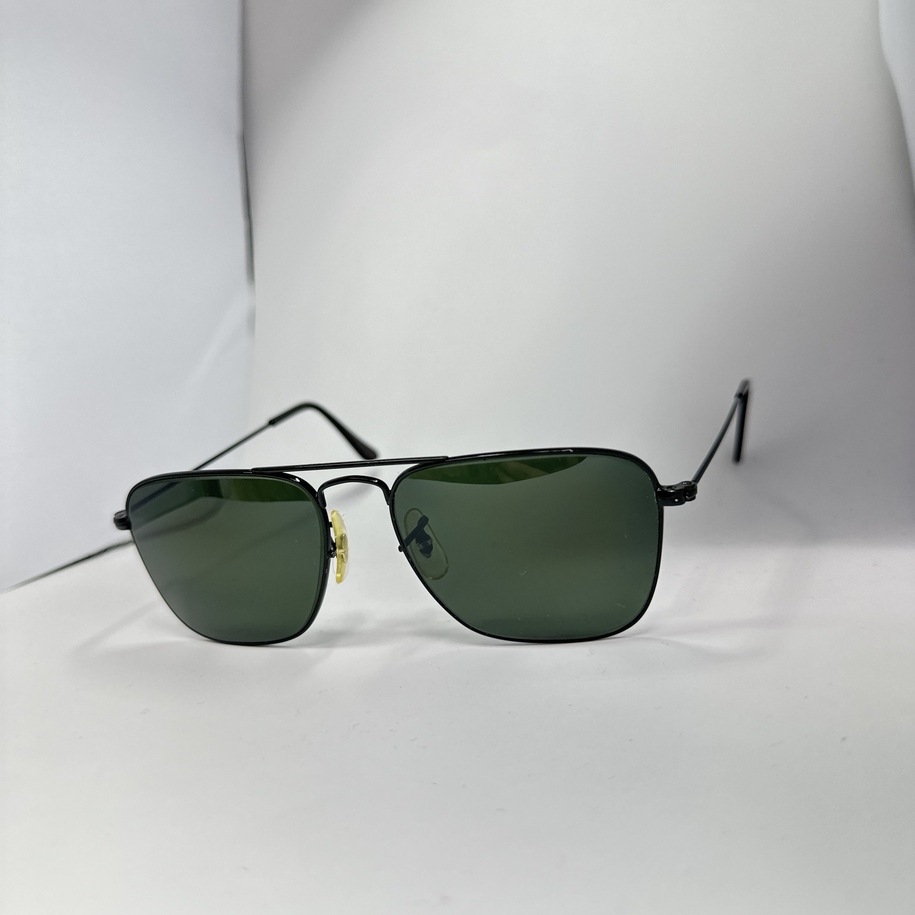 RayBan Vintage Avant Garde Ray-Ban Sunglasses Y2K Size ONE SIZE - 2 Thumbnail