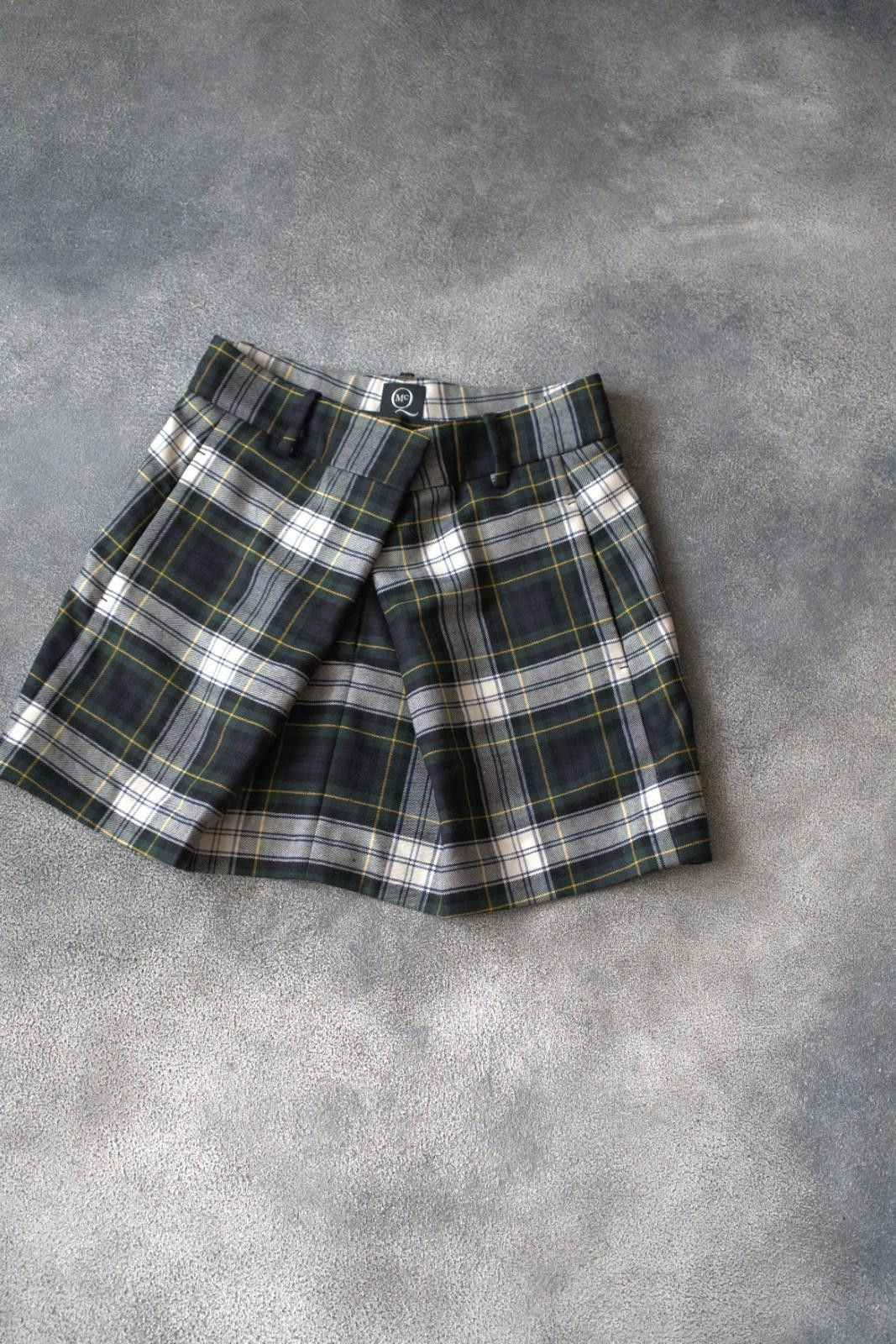 Alexander McQueen Alexander McQueen Wool Tartan Plaid Pleat Rupert Skirt Size 28" / US 6 / IT 42 - 1 Thumbnail