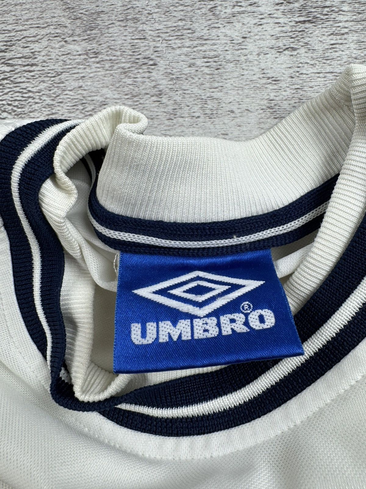 Umbro England 1999 2001 National Vintage Home Umbro Soccer Football T Shirt Jersey Tee Size US XL / EU 56 / 4 - 10 Thumbnail