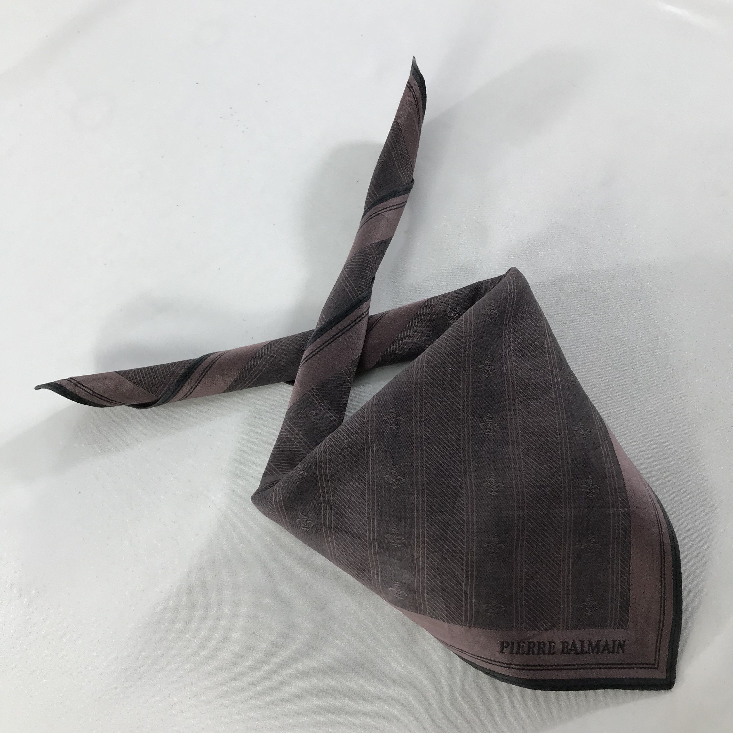 Pierre Balmain × Vintage Pierre Balmain Bandana / Handkerchief / Neckerchief - S1234 Size ONE SIZE - 4 Thumbnail