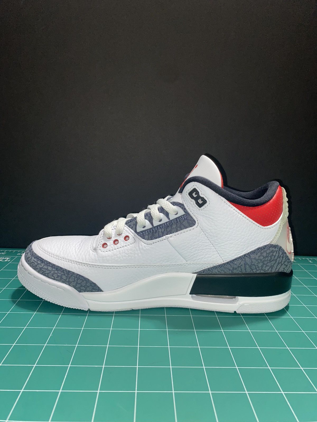 Jordan Brand × Nike Air Jordan 3 SE-T 'Fire Red' Japan Exclusive Size US 9.5 / EU 42-43 - 5 Thumbnail