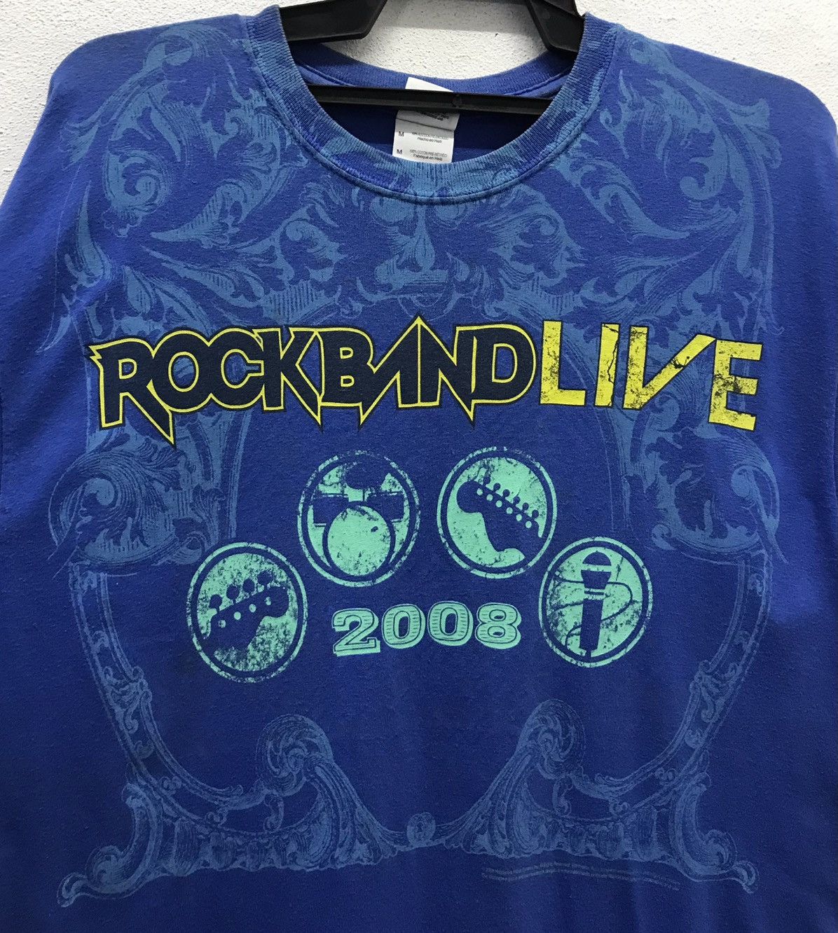 Band Tees × Gildan Vintage Gildan RockBand Live 2008 Shirt Size US M / EU 48-50 / 2 - 3 Thumbnail