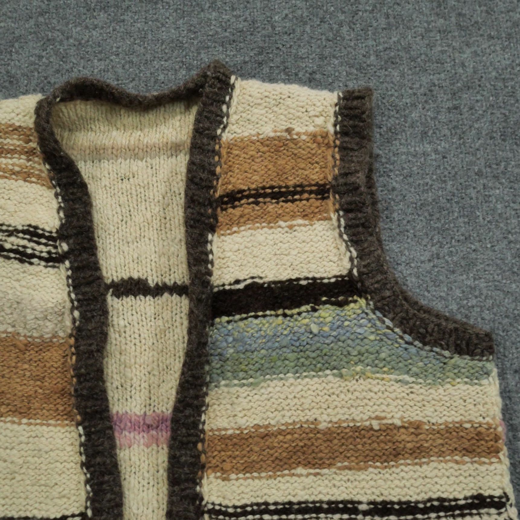 Vintage VINTAGE Handmade Sweater Vest Womens XL Brown Purple Striped Hippy Rag Cardigan Knit Wool V-Neck Casual Winter Size XL / US 12-14 / IT 48-50 - 2 Thumbnail