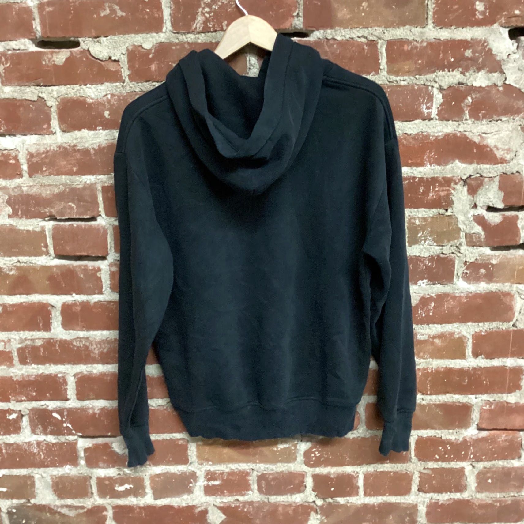 Zara ZARA Solid Black Cropped Hoodie Sweatshirt M Medium Women Pullover Activewear Size M Black Cropped Hoodie Womens Size M / US 6-8 / IT 42-44 - 2 Thumbnail