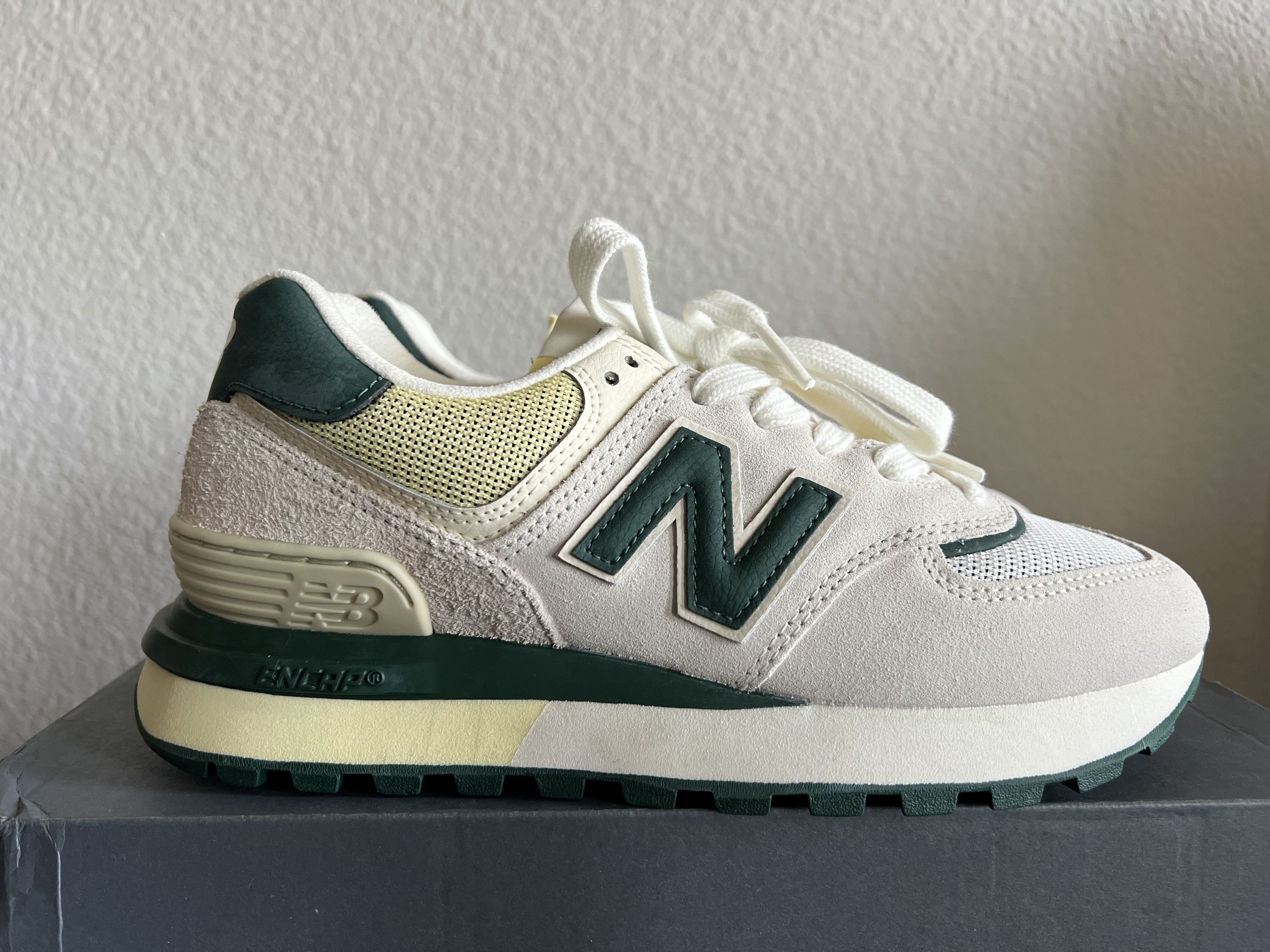 New Balance New Balance Cream & Green 574 Sneakers Size US 5.5 / EU 38 - 1 Thumbnail