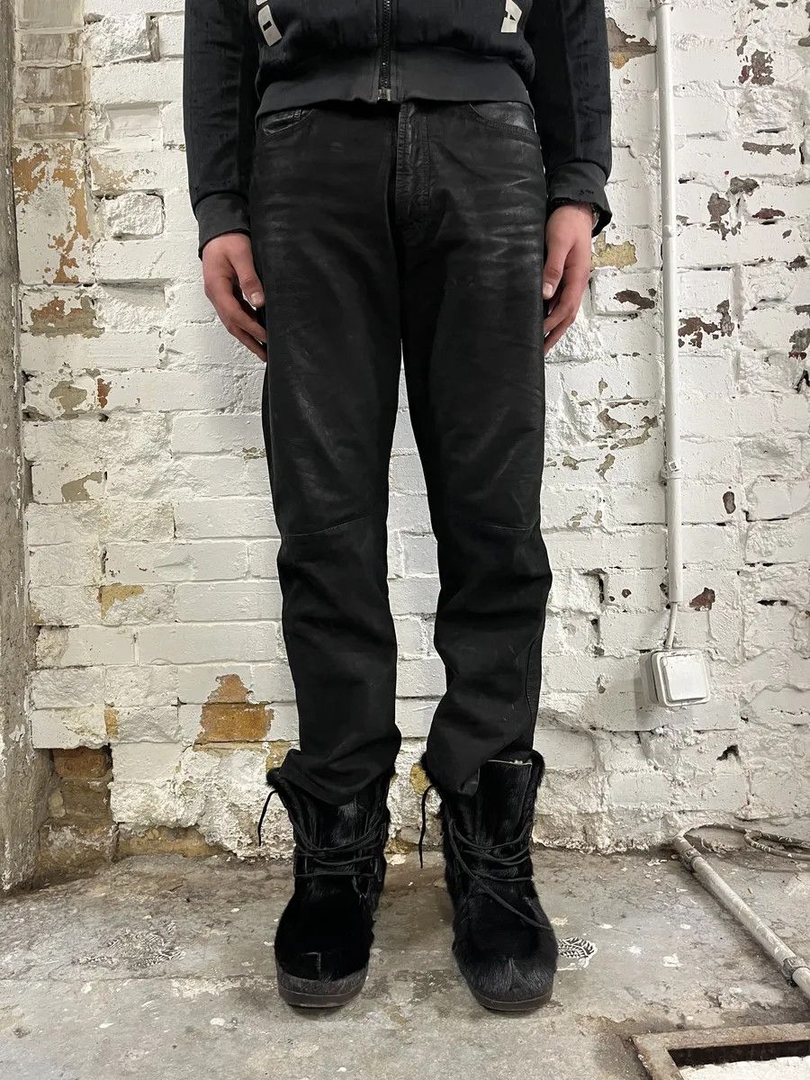 Versace 2000s Versace Black Eroded Leather Pants Size US 30 / EU 46 - 1 Thumbnail
