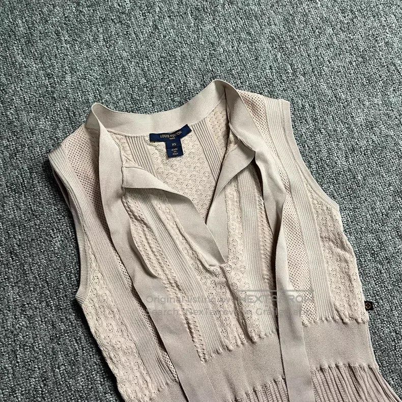 Louis Vuitton Louis Vuitton dress Size XS / US 0-2 / IT 36-38 - 9 Thumbnail