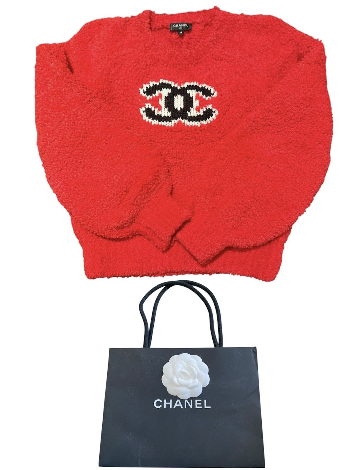 Chanel Chanel 34 Red Teddy Logo CC Wool Sweater Jumper Size XXS / US 00 / IT 34 - 1 Thumbnail